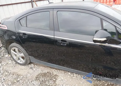 2012 Chevrolet Volt z USA, uszkodzony, nr VIN 1G1RA6E42CU105700